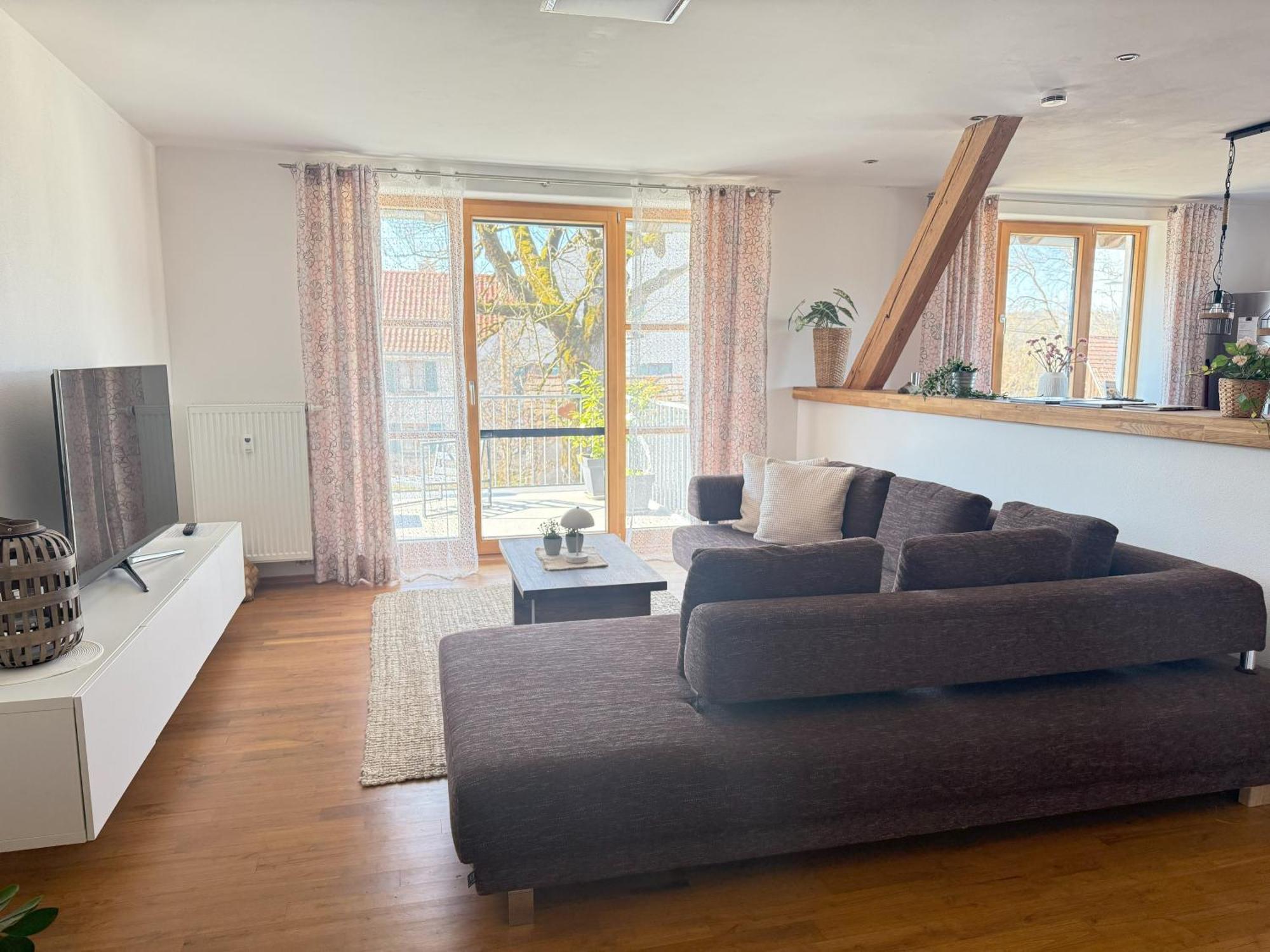 Fe Wo Brunnen - 120 Qm - Ruhige Lage - Viel Natur- Komfortabel - Grosser Balkon Und Garten Меминген Екстериор снимка