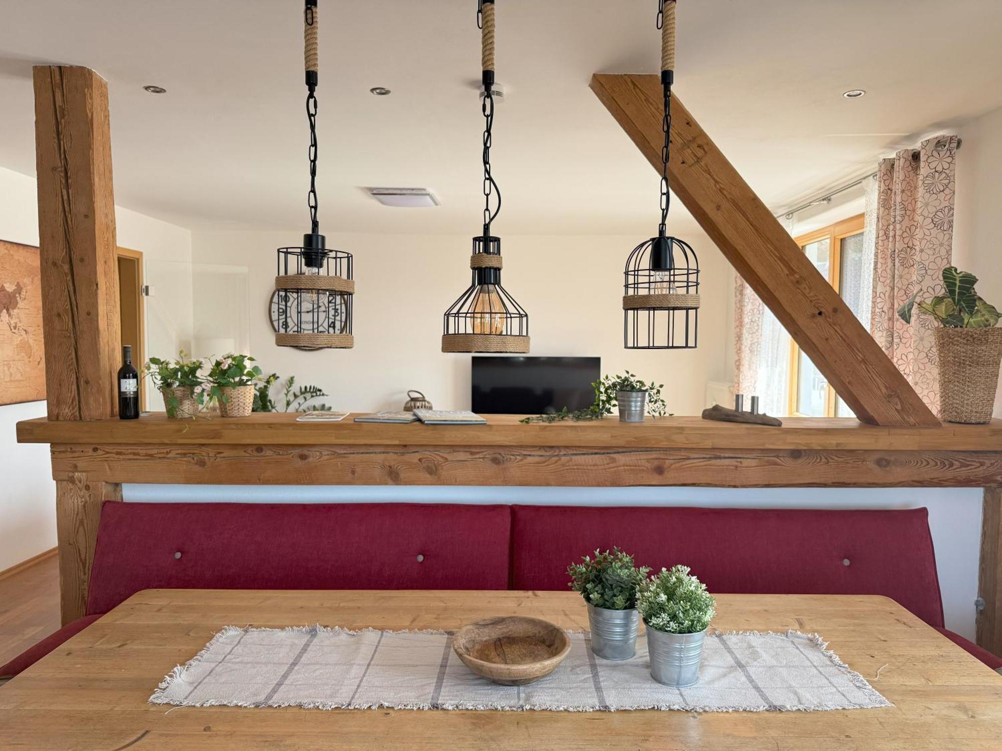 Fe Wo Brunnen - 120 Qm - Ruhige Lage - Viel Natur- Komfortabel - Grosser Balkon Und Garten Меминген Екстериор снимка